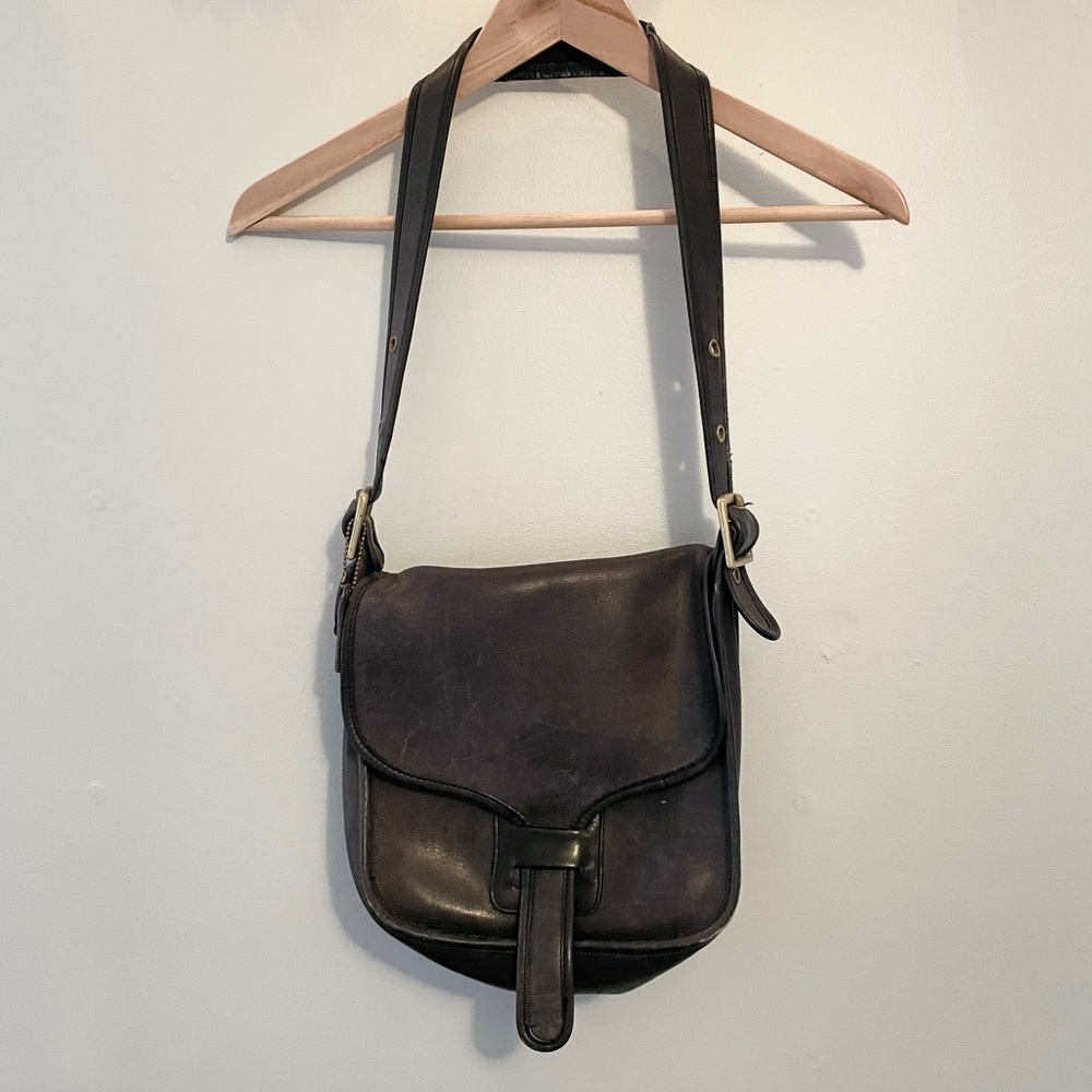 Vintage 1970s Coach leather purse black